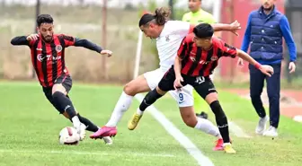 Turgutluspor, Eynesil Belediyespor'u 2-0 mağlup etti