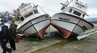 AK Parti Milletvekili Ercan Öztürk, Akçakoca'da fırtınadan zarar gören balıkçıların yanında olacak