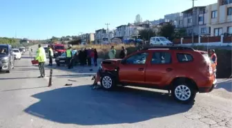 Çanakkale'de Otomobil Çarpışması: 1 Ölü, 1 Yaralı