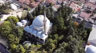 Eskişehir'de Yüzyıllardır Ayakta Kalan Tarihi Cami Vatandaşları Cezbediyor