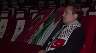 GAZZE'DE ÖLDÜRÜLEN ÇOCUKLAR, DÜNYA ÇOCUK HAKLARI GÜNÜ'NDE TUZLA'DA ANILDI