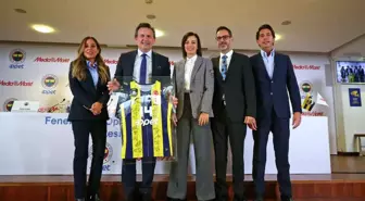 MediaMarkt, Fenerbahçe Opet Kadın Voleybol Takımının Resmi Sponsoru Oldu