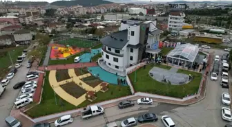 Çayırova'da Şekerpınar Bilgi Evi ve Aile Sağlığı Merkezi hizmete açıldı