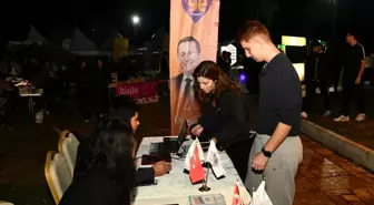 Mersin'de Üniversite Öğrencilerine Ücretsiz Yemek İmkanı