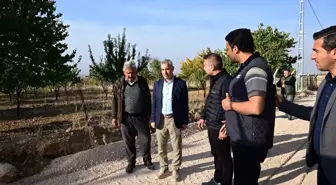 Yeşilyurt Belediyesi, kırsal mahallelerin yollarını yenileyerek ulaşım kalitesini artırıyor