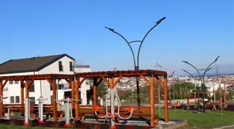 Yalova Belediyesi Bağlarbaşı Mahallesine Yeni Bir Çocuk Parkı Kazandırdı