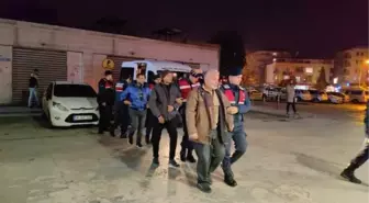 İnegöl'de Kaçak Göçmen Operasyonu: 5 Mısır Uyruklu Yakalandı
