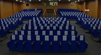 Çekmeköy'de 'Tay' çizgi filminde koltuklar Gazze'de katledilen çocuklar için ayrıldı