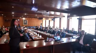 DEÜ Danışma Kurulu Toplantısında Sanayi-Kamu İş Birliği Konuşuldu