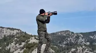 İnşaat İşçisi Süleyman Erdeğer, Doğada Kelebek Fotoğrafçılığı Yapıyor