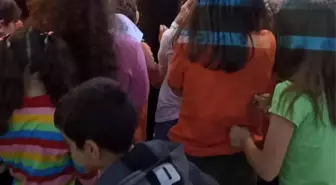 Eskişehir Emniyet Müdürlüğü, Çocuk Hakları Günü'nde Anaokulları ve İlkokulları Ziyaret Etti
