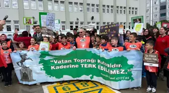 TEMA Vakfı Samsun'da 'Toprağa Saygı' Yürüyüşü Gerçekleştirdi