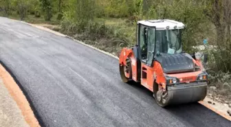 Bilecik'te Yollar Genişliyor ve Asfaltlama Çalışmaları Devam Ediyor