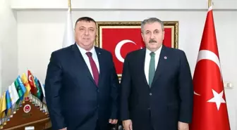 Beylikova Belediye Başkanı Özkan Alp, BBP Genel Başkanı Mustafa Destici'yi ziyaret etti