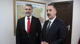 Eski Belediye Başkanı Çakır, aday adaylığı başvurusu yaptı