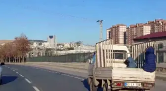 Gaziantep-Nizip Karayolunda Tehlikeli Yolculuk