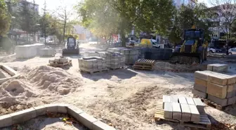 Karaman Belediyesi Alparslan Türkeş Parkı'nda yenileme çalışmaları devam ediyor