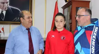 Bilecik Osmaneli İlçe Kaymakamı, Balkan Şampiyonası'nda dereceye giren sporcuları kabul etti