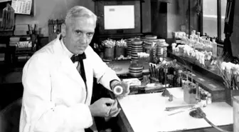 Antibiyotik devriminin arkasındaki isim: Alexander Fleming