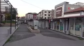 Depremzede esnaflar konteyner çarşılarda hizmet vermeyi sürdürüyor