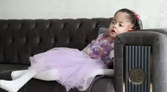 Kelebek Hastası Çocuğuyla Bağ Kuran Öğretmen
