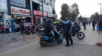 Düzce'de İstanbul Caddesi'nde Motosiklet Denetimi