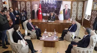 AK Parti Genel Başkan Yardımcısı Kandemir: Türkiye uçurumun kenarından dönmüş