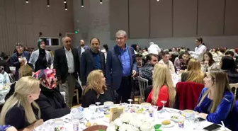 Eyüpsultan Belediyesi Öğretmenler Günü'nü kutladı