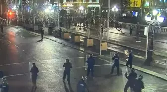Dublin'de bıçaklı saldırı sonrası şiddet olayları