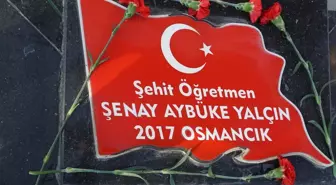 ŞEHİT ÖĞRETMEN ŞENAY AYBÜKE YALÇIN, MEZARI BAŞINDA ANILDI