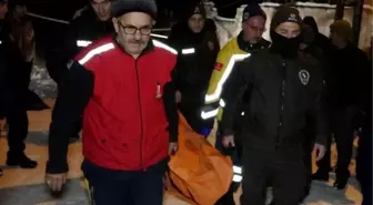 Erzurum'da sokakta ölü bulunan kişinin cenazesi Adli Tıp Kurumu'na gönderildi