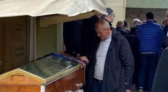 Gölcük'te korkunç kaza: 14 yaşındaki Tuğçe Altuntaş son yolculuğuna uğurlandı