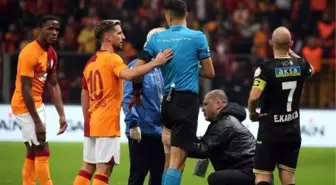 Galatasaray - Alanyaspor maçında hakem sakatlandı