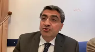 DEVA Milletvekili Ekmen, Diyanet İşleri Başkanlığı'nın hutbelerin siyasi mesaj verdiği şikayetlerine dikkat çekti