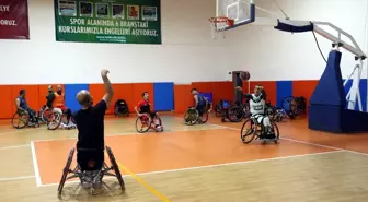 Şanlıurfa Büyükşehir Belediyesi Tekerlekli Sandalye Basketbol Takımı Play-off Hedefliyor