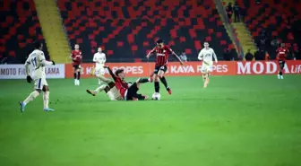 Gaziantep FK - Ankaragücü Maçı: İlk Yarı Sonucu 1-0