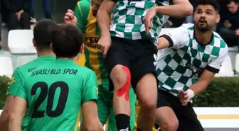 Muğlaspor, Uşak Sivaslı Belediyespor'u 4-0 mağlup etti