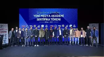 Başakşehir Belediyesi Yeni Medya Akademi Mezunlarını Törenle Kutladı
