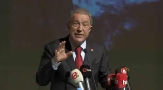 Hulusi Akar: Filistin'de yaşananlar soykırımdır