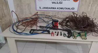 Afyonkarahisar'da trafodan kablo hırsızlığı yapan 2 kişi yakalandı