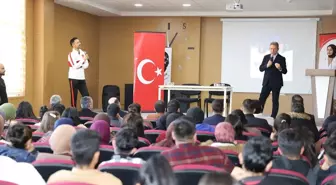 Ampute Futbol Milli Takımı Eski Teknik Direktörü Öğrencilerle Buluştu