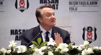 Beşiktaş Başkan Adayı Hasan Arat, Samet Aybaba ve Feyyaz Uçar ile basının karşısına çıktı