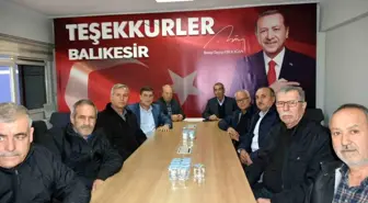 AK Parti İl Başkanı Mehmet Aydemir, mahalle muhtarlarını kabul etti