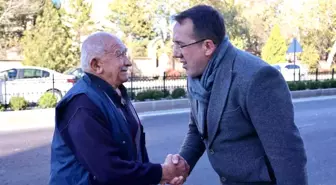 Nevşehir Belediye Başkanı Mehmet Savran, vatandaşlarla ve esnaflarla buluşuyor