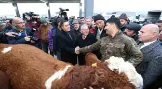 Büyükkılıç, İç Anadolu'nun en büyük Canlı Hayvan Borsası ve Pazar Yeri'ni ziyaret etti