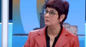 Tezcan Karakuş Candan kimdir? Halk Tv konuğu Tezcan Karakuş Candan kaç yaşında, nereli? Tezcan Karakuş Candan biyografisi!