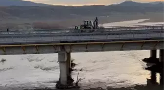 Bingöl'de Viyadükte Moloz Skandalı