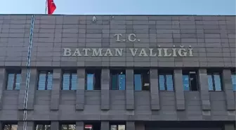 Batman Barajı'ndan su tahliyesi başladı