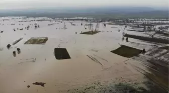 Çanakkale'nin Yenice ilçesinde sel felaketi! 25 köy etkilendi, 10 bin dekarlık alan zarar gördü