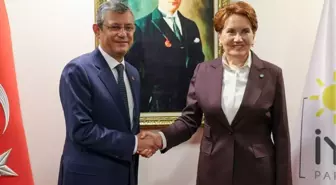 Görüşme sonrası ilk açıklama! Akşener, Özgür Özel'e ''Pazartesi gününü bekle'' dedi